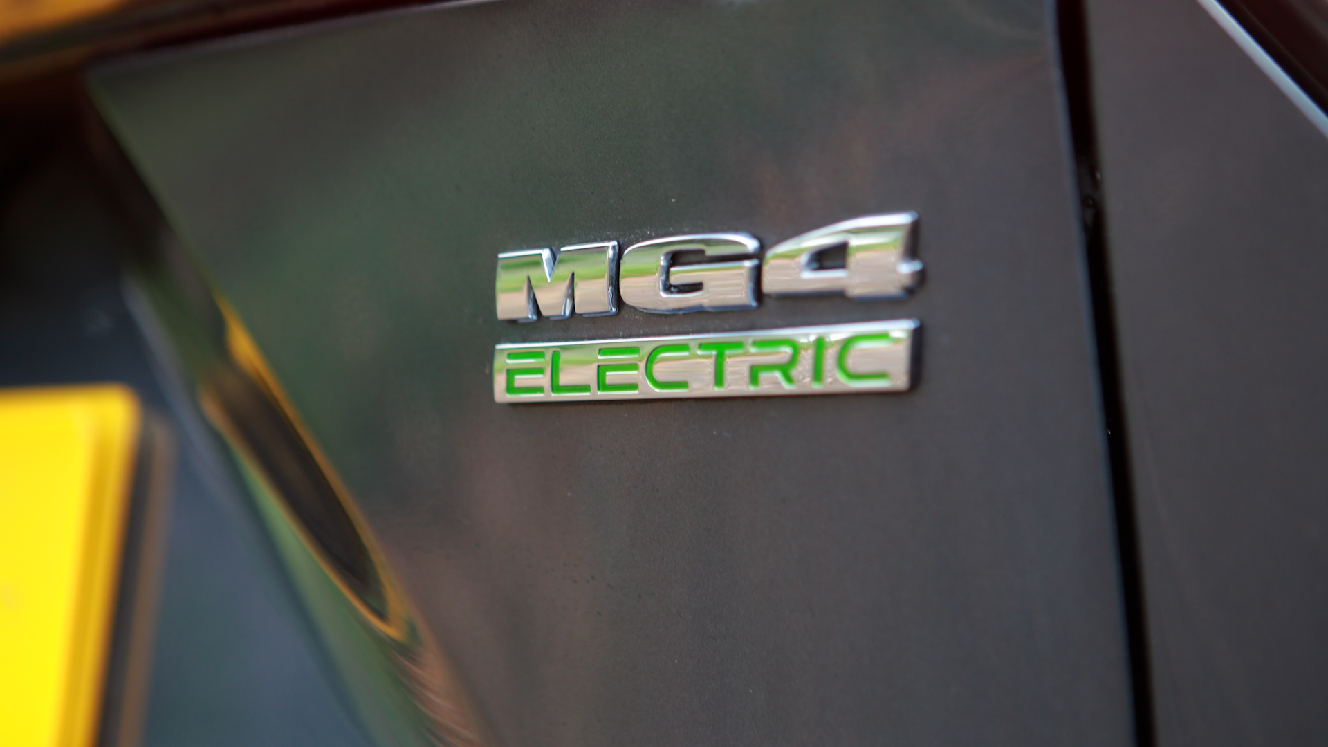 MG MOTOR UK MG4 HATCHBACK 150kW SE [Nav] EV Long Range 64kWh 5dr Auto